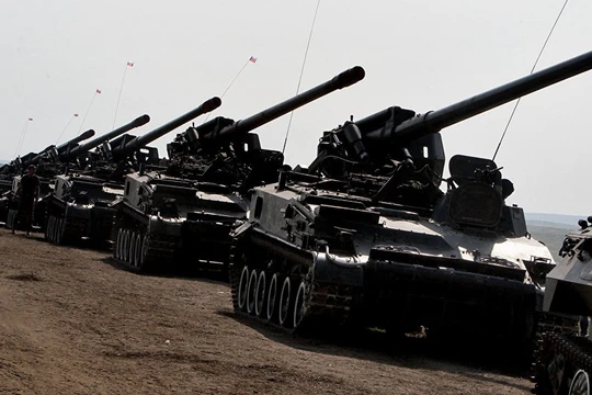 Quân đội Nga tung clip phô diễn sức mạnh nhân ngày bộ binh