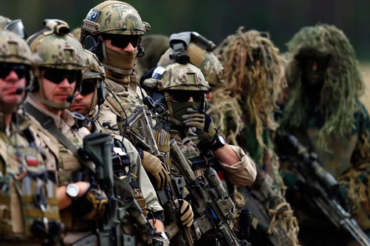 NATO thừa nhận điểm yếu trong tình huống phải đối phó với Nga