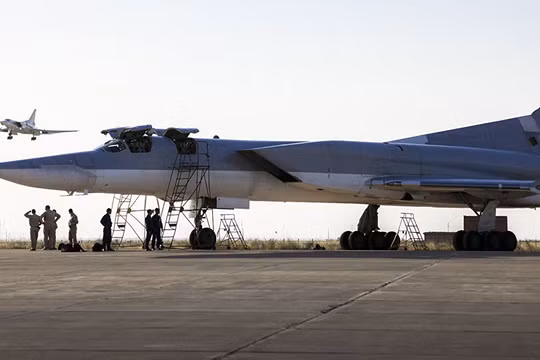 Nga khoe khoang sử dụng căn cứ Hamadan đã khiến Iran tức giận?