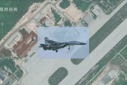 Hình ảnh Trung Quốc ra sức tiến hành quân sự hóa phi pháp trên các đảo, đá ở Biển Đông. Nguồn ảnh: Đài truyền hình Phượng Hoàng, Hồng Kông ngày 3/6/2016.