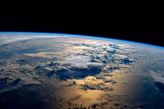 Các khoa học gia Nga, Thụy Điển, Pháp bác bỏ lý thuyết Mỹ về cấu trúc Trái Đất