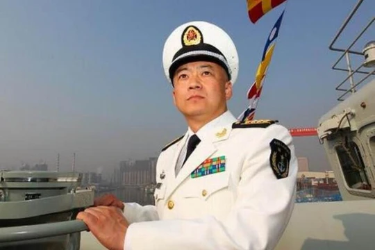 Trương Tranh, nguyên chỉ huy tàu sân bay Liêu Ninh, hiện đã được bổ nhiệm làm Trợ lý Tham mưu trưởng Hải quân Trung Quốc. Nguồn ảnh: Thời báo Hoàn Cầu, Trung Quốc.