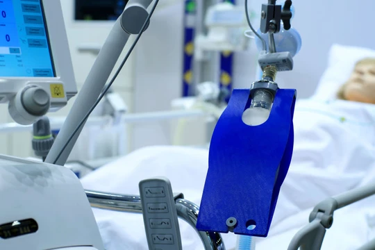 Cư dân thứ 7 tỷ của Trái đất thành trẻ mồ côi