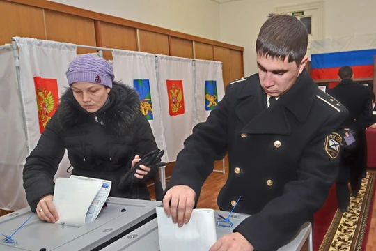 Hình hinh họa: Bầu cử ở Nga