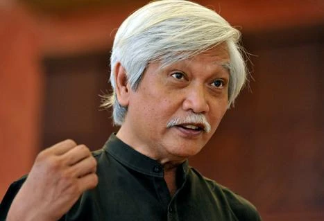 Nhà sử học Dương Trung Quốc.