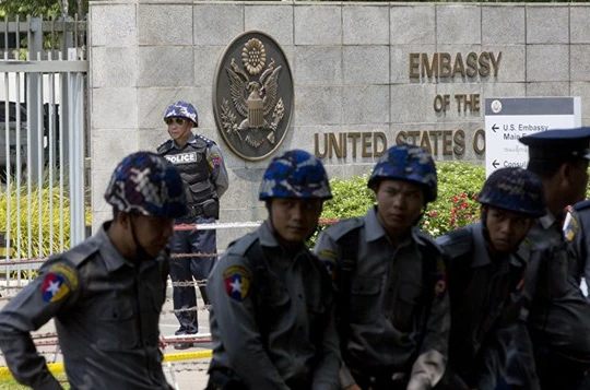 Nổ tại Đại sứ quán Mỹ ở thành phố Yangon, Myanmar.