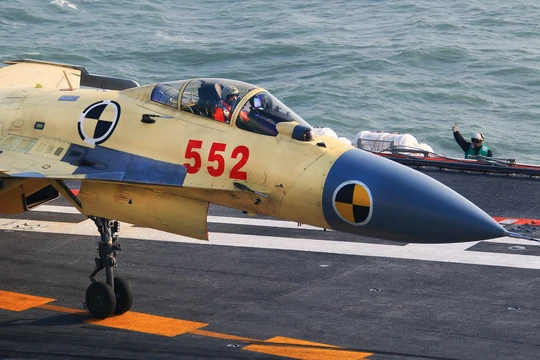 Trung Quốc đang gia sức tăng cường sức mạnh hải quân nhằm hiện thực hóa yêu sách đường lưỡi bò phi pháp.