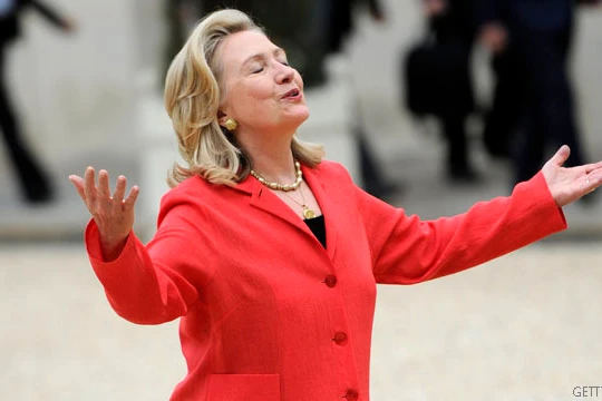 Bà Hillary Clinton.