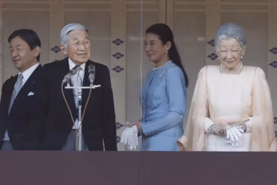 Nikkei Asian Review: Nhật Hoàng có ý định từ bỏ ngai vàng ngay khi còn sống