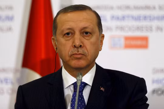 Tổng thống Erdogan bất ngờ gửi thư xin lỗi Nga vụ bắn rơi máy bay Su-24