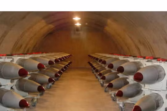 Chuyên gia Nga bàn cách đối phó với bom hạt nhân mới của Mỹ