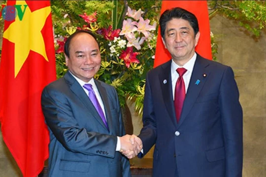  Ngày 28/5/2016, tại Tokyo, Thủ tướng Nguyễn Xuân Phúc hội đàm với Thủ tướng Nhật Bản Shinzo Abe. Nguồn ảnh: VOV