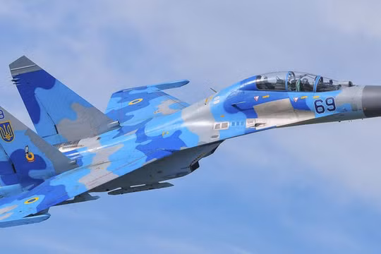 Máy bay chiến đấu đã từng ép máy bay chở Cựu Tổng thống Ukraine Yanukovych hạ cánh?