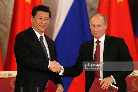 Lãnh đạo Trung - Nga.