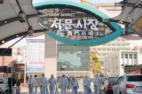 Hàn Quốc đang phải căng mình chống dịch (Ảnh: Tân Hoa xã)