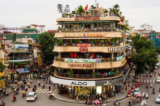 Hà Nội được Công ty bảo hiểm du lịch quốc tế Alpha Travel Insurance của Anh bình chọn là thành phố du lịch rẻ nhất châu Á (Ảnh: Đông Phương)