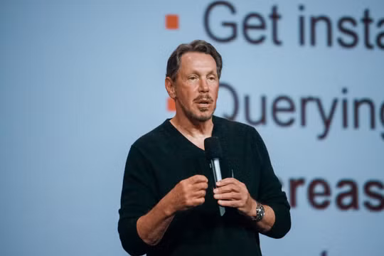 Tài sản của Larry Ellison, đồng sáng lập tập đoàn phần mềm Oracle sụt giảm mạnh. Ảnh: Chinatimes.