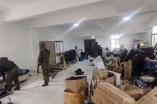 Quân đội Myanmar chiếm giữ và lục soát "KK Park". Ảnh: Singtao.