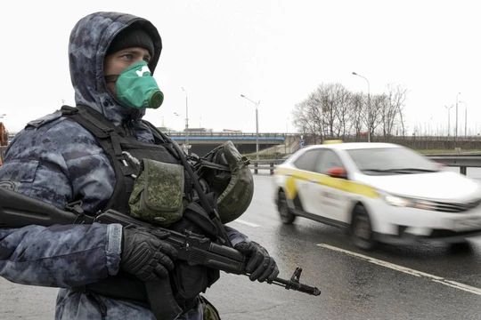 Dịch bệnh ở Moscow đang ngày thêm nghiêm trọng, Nga siết chặt thêm các biện pháp quản chế chống dịch (Ảnh: Đa Chiều).