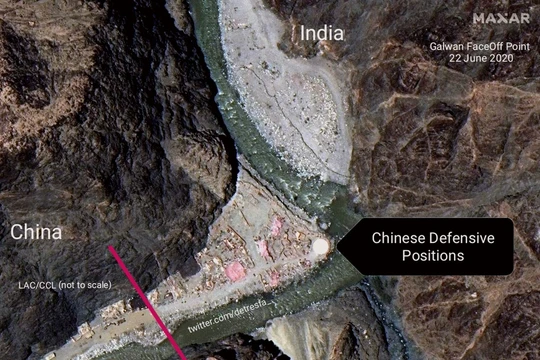 Căn cứ hình ảnh vệ tinh, Ấn Độ cho rằng lính Trung Quốc đã vượt qua tuyến kiểm soát thực tế sang phần đất phía Ấn Độ xây dựng các công sợ, trận địa (Ảnh: Đa Chiều).