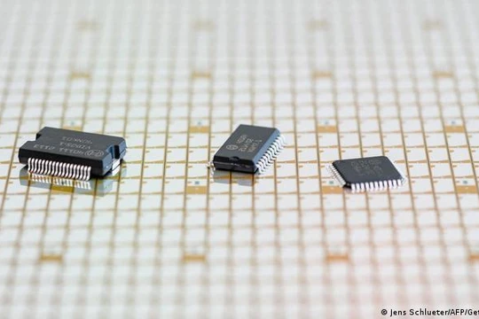 Mỹ dự kiến trong tuần này sẽ công bố các biện pháp mới để ngăn chặn Trung Quốc có được máy tính hiệu suất cao (Ảnh: Getty).