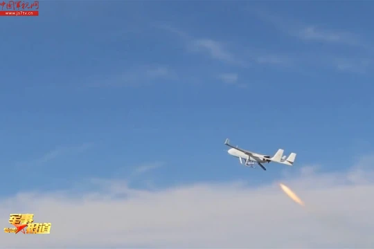 Máy bay không người lái của lữ đoàn mới được trang bị (Ảnh: CCTV/Đa Chiều).