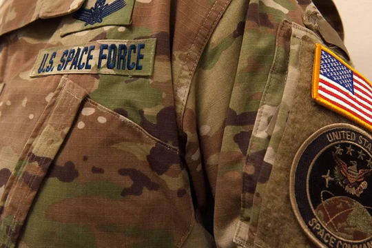 Quân phục và phù hiệu của Lực lượng Không gian Mỹ. Ảnh: Sputnik.