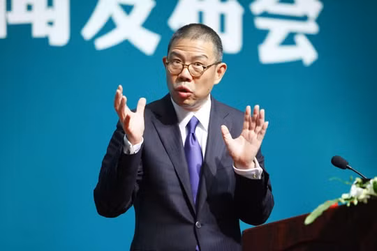 Chung Thiểm Thiểm, "ông vua nước đóng chai" lần thứ 4 đăng quang người giàu nhất Trung Quốc với tài sản cao kỷ lục. Ảnh: SCMP.