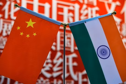 Việc Trung Quốc hủy bỏ kế hoạch phát hành bộ tem kỉ niệm 70 năm thiết lập quan hệ ngoại giao giữa Trung Quốc và Ấn Độ khiến quan hệ hai bên căng thẳng thêm (Ảnh: AFP).