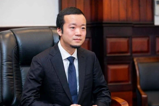 Thái Lan đã thu giữ 102 tài sản trị giá 11,6 triệu USD và phát lệnh truy nã ông chủ Prince Group Chen Zhi. Ảnh: Singtao.