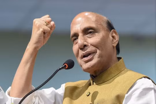 Bộ trưởng Quốc phòng Ấn Độ: Rajnath Singh đã nói trước Nghị viện liên bang, quân đội Ấn đã gây nên thương vong nghiêm trọng cho PLA và đã chuẩn bị đầy đủ để sẵn sàng đối phó với mọi tình huống (Ảnh: Đa Chiều).