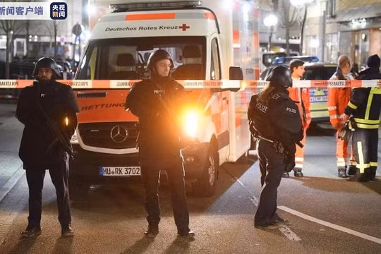 Cảnh sát phong tỏa khu vực xảy ra vụ việc (Ảnh: 6do.net)