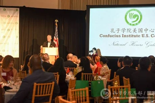 Việc Mỹ quyết định coi Trung tâm quản lý Viện Khổng Tử Hoa Kỳ là cơ quan ngoại giao nước ngoài sẽ khiến quan hệ Mỹ - Trung càng tồi tệ thêm (Ảnh: Apolo).