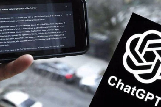 Italy là quốc gia phương Tây đầu tiên cấm sử dụng ChatGPT (Ảnh: Yahoo).