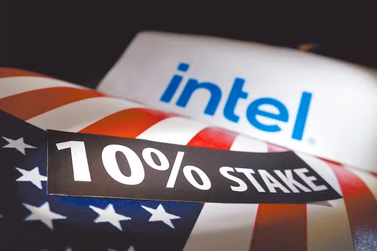 Chính phủ Mỹ đã đầu tư 8,9 tỷ USD mua cổ phiếu của Intel để có được khoảng 10% cổ phần của công ty. Ảnh: Reuters.