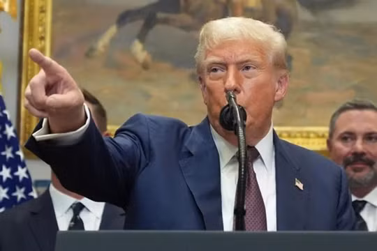 Tổng thống Mỹ Trump cảnh báo sẽ có biện pháp đáp trả việc EU phạt tiền Google. Ảnh: Sina.