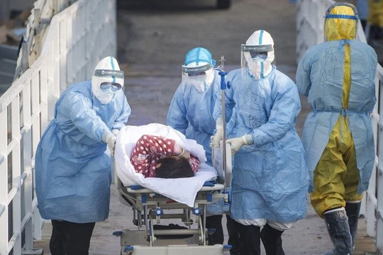 Số người bị bệnh và số tử vong do Viêm phổi Vũ Hán đã vượt xa đại dịch SARS năm 2003 (Ảnh: Guancha)