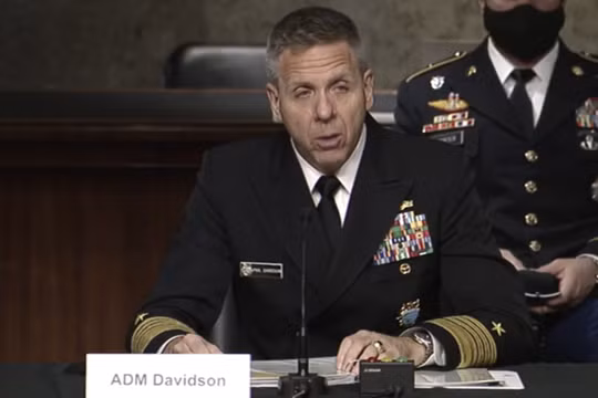 Đô đốc Phil Davidson báo cáo trước Ủy ban Quân lực Thượng viện hôm 9/3 (Ảnh: VOA).