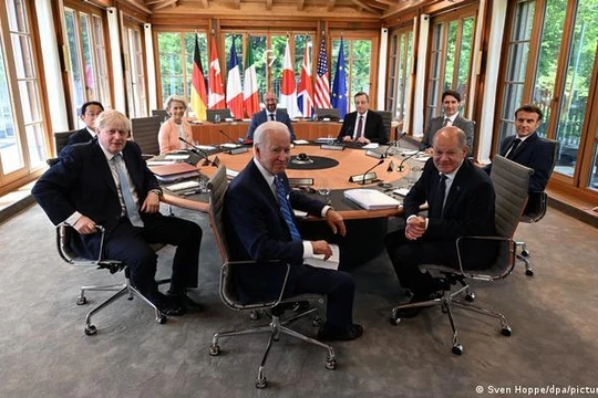 Các nhà lãnh đạo G7 và EU khai mạc hội nghị thượng đỉnh tại Đức hôm 26/6 (Ảnh: Deutsche Welle).