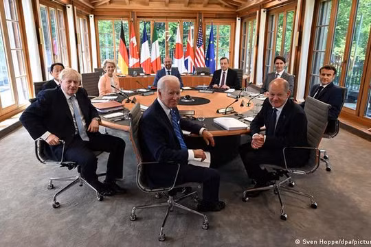 Các nhà lãnh đạo G7 và EU khai mạc hội nghị thượng đỉnh tại Đức hôm 26/6 (Ảnh: Deutsche Welle).