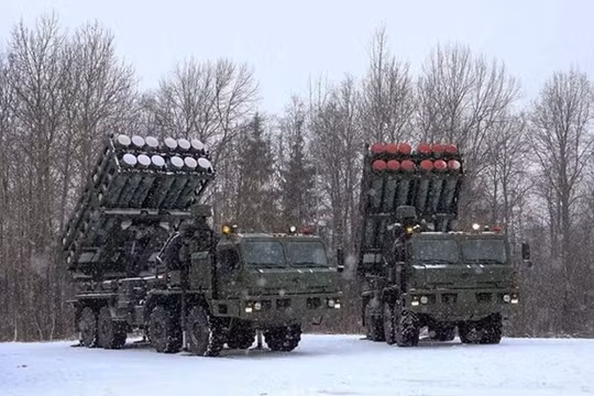 Hệ thống tên lửa phòng không S-350 được gọi là "Sát thủ của tên lửa hành trình" (Ảnh: Đông Phương)