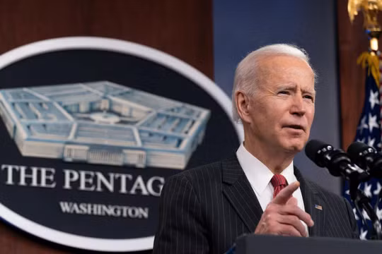 Ngày 10/2, khi đến thăm Lầu Năm Góc, Tổng thống Joe Biden đã tuyên bố thành lập nhóm công tác quân sự đặc biệt về Trung Quốc (Ảnh: RTHK).