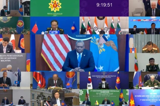 Tại Hội nghị ADMM-Plus lần 8, Mỹ, Nhật và nhiều nước phê phán mạnh mẽ hành vi của Trung Quốc trên Biển Đông (Ảnh: Deutsche Welle).