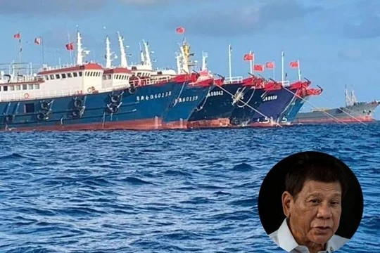 Hôm 14/5, Tổng thống Philippines Duterte (ảnh nhỏ) bày tỏ quyết không nhượng bộ trong vấn đề tranh chấp chủ quyền với Trung Quốc ở Biển Đông (Ảnh: Đông Phương). 