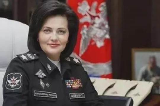 Tatiana Shevtsova khi còn giữ chức Thứ trưởng Bộ Quốc phòng Nga (Ảnh: NetEasy)