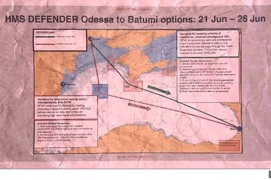 Bản đồ về kế hoạch hành trình của chiếc HMS Defender đã được lên từ trước (Ảnh: BBC).