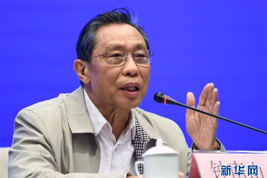 Viện sỹ Chung Nam Sơn, chuyên gia hàng đầu về bệnh truyền nhiễm Trung Quốc, người được cho là có tiếng nói quyền uy trong giới y tế Trung Quốc (Ảnh: Tân Hoa xã)