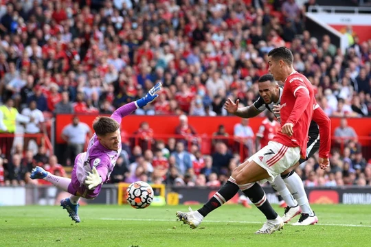 Tuyệt vời CR7. Ảnh FBNV.