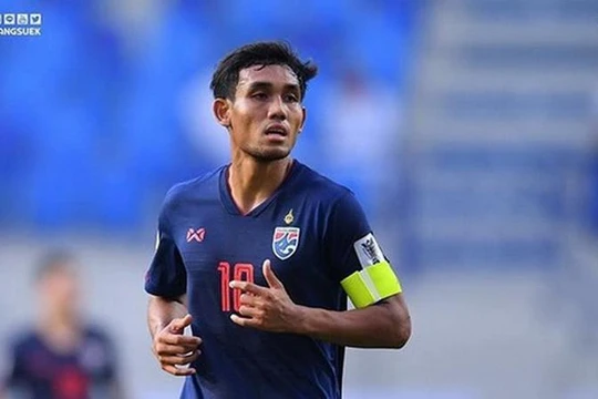 Dangda đang có cú đụp bàn thắng tại AFF Cup 2021. Ảnh FAT.