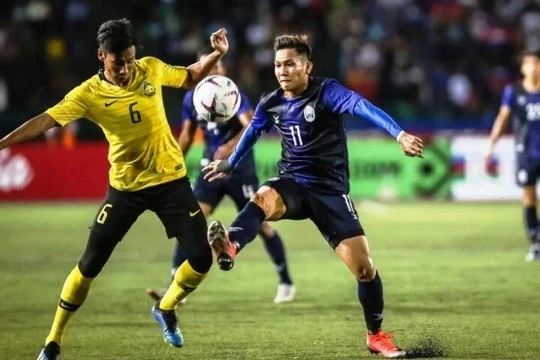 Tuyển Malaysia vẫn dễ dàng thắng Camphuchia 3-1. Ảnh BTC.